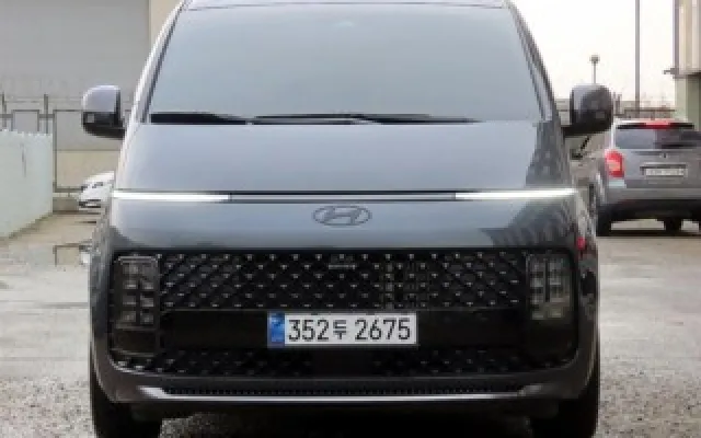 수원중고차경매 스타리아 4WD 디젤 라운지 인스퍼레이션 매물 사진 9 - 2024/11 40,000km